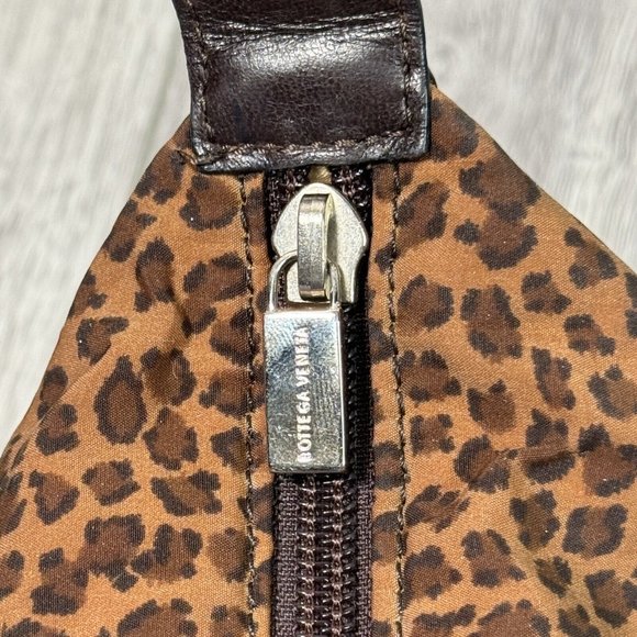 BOTTEGA VENETA Leopard Print Small Handbag Pouch Pre-loved - Picture 8 of 15